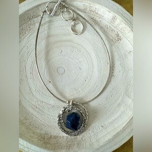 Jones NY necklace